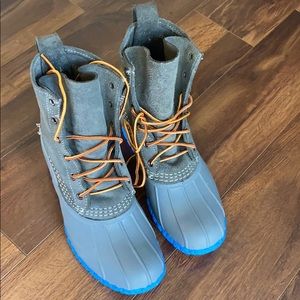 LLbean boots size 7 ladies gray GUC